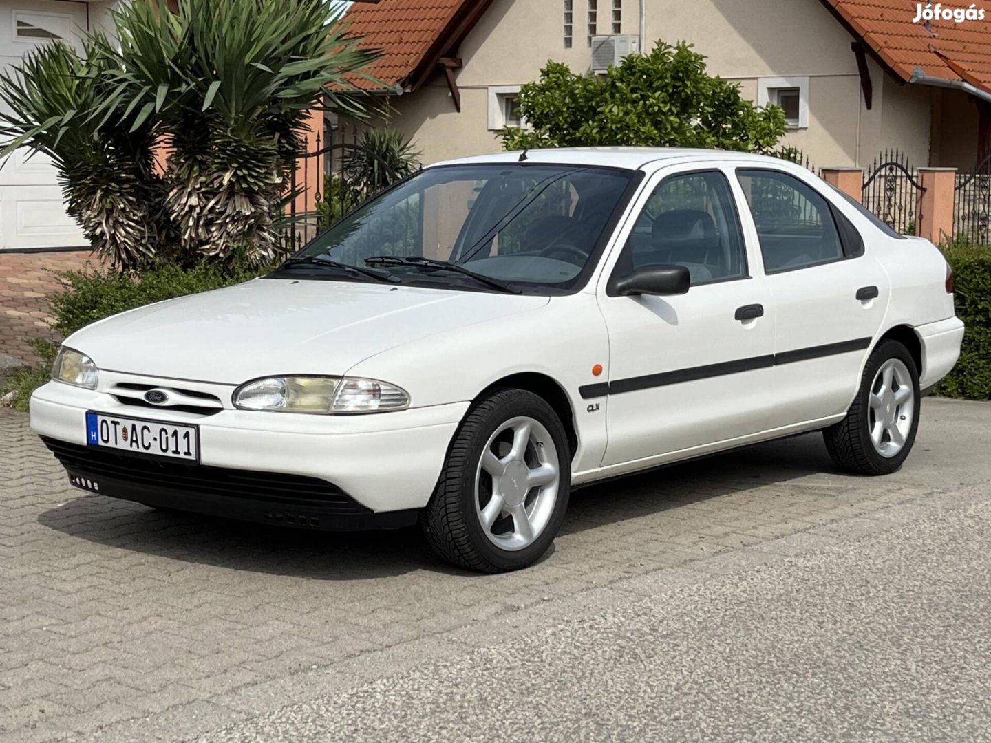 Ford Mondeo 1.8 16V CLX Veterán - OT rendszám....