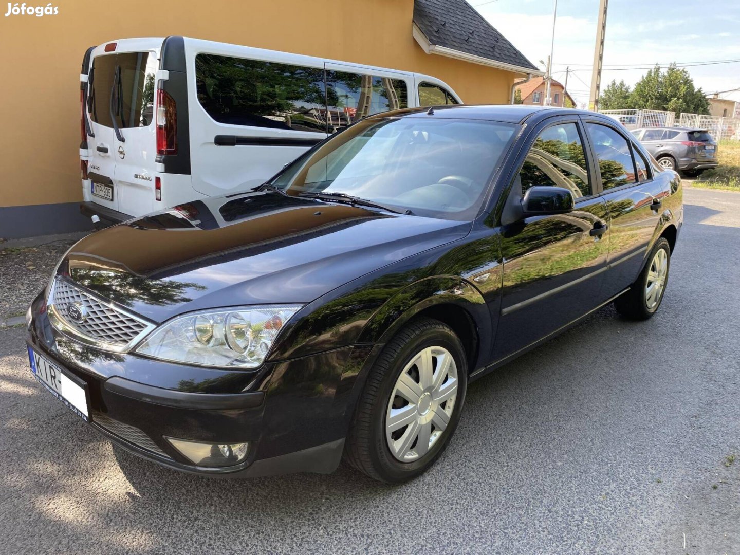 Ford Mondeo 1.8 Ambiente Friss Műszakival!