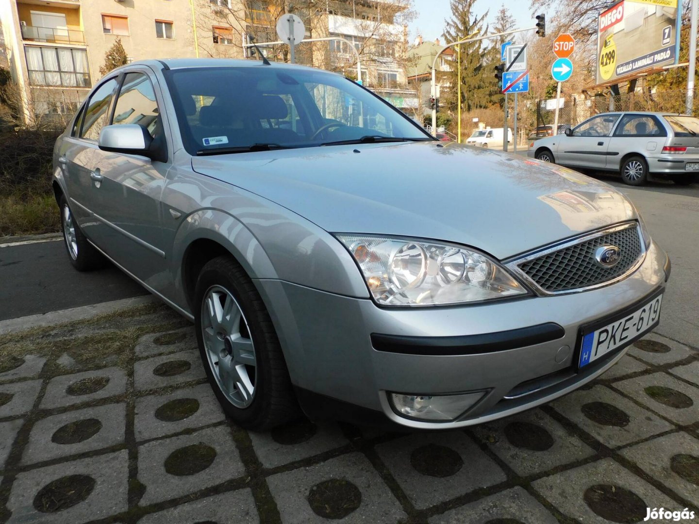 Ford Mondeo 1.8 Ghia Szervizkönyv! Garantált 15...