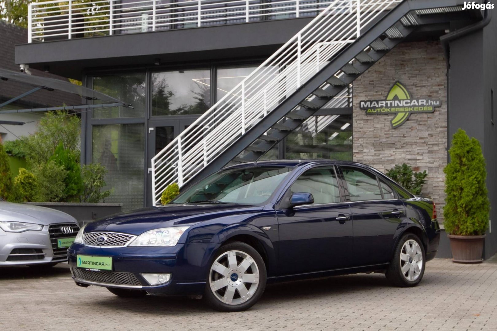 Ford Mondeo 1.8 SCi Ghia Ink Blue Metallic +Bei...