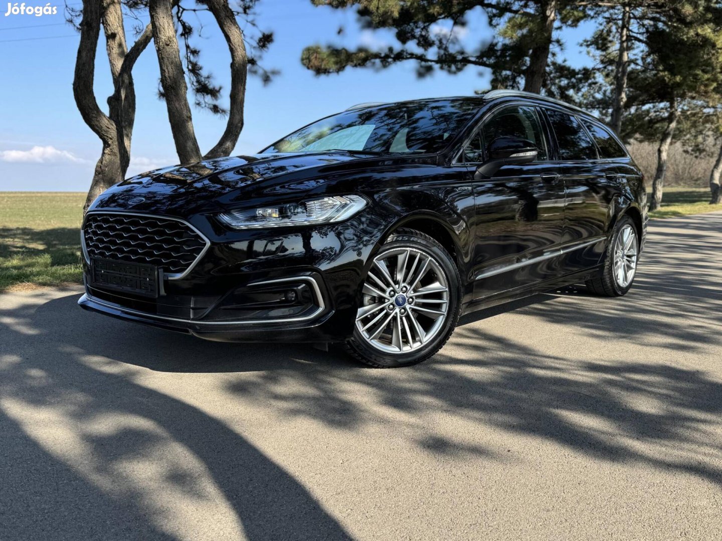 Ford Mondeo 2.0 Fhev Vignale ecvt Távtartó.temp...