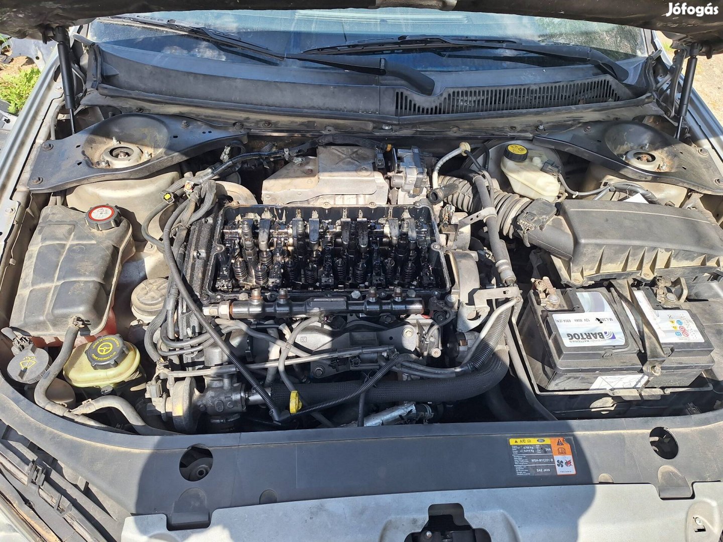 Ford Mondeo 2.0 TDCI motor minden alkatrésze eladó 