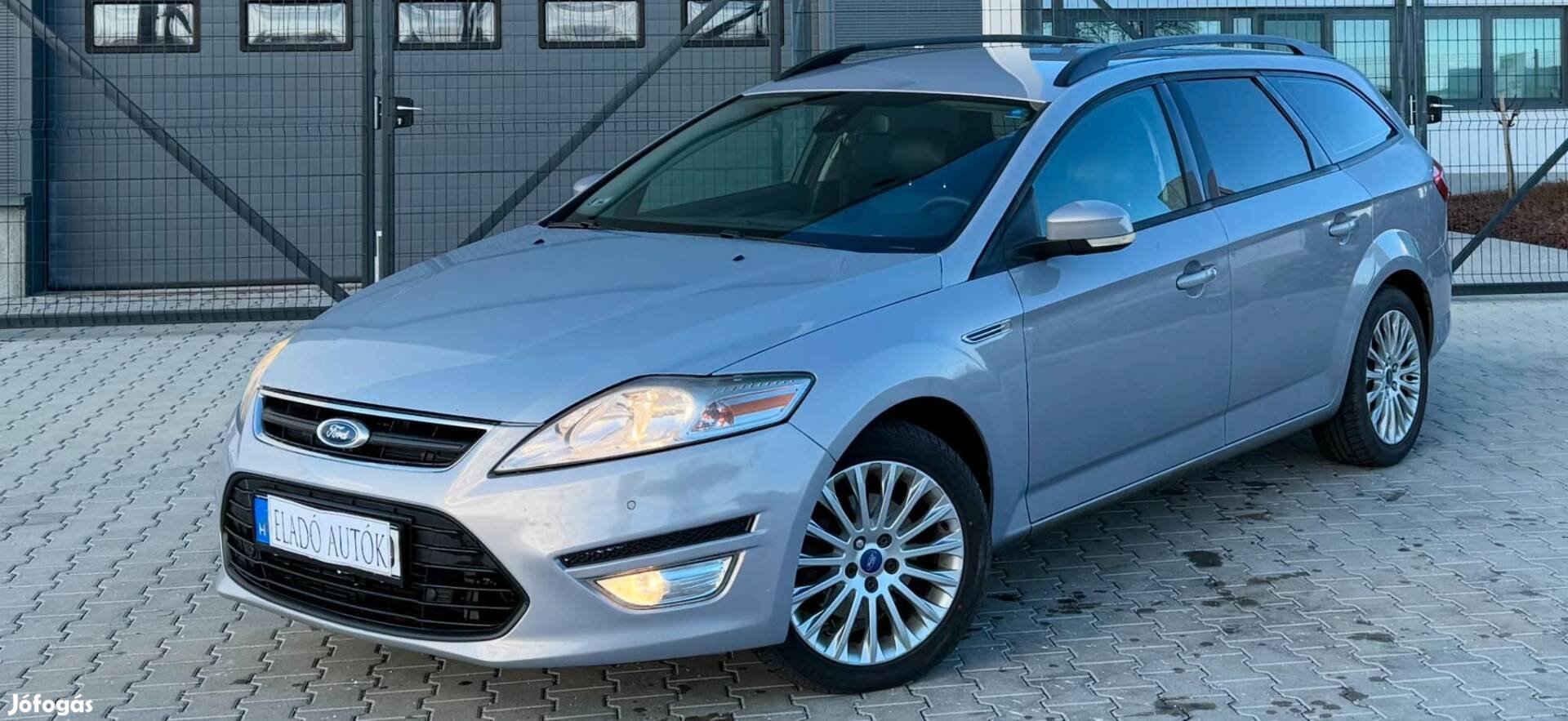 Ford Mondeo 2.0 TDCi Champions Titanium Powersh...