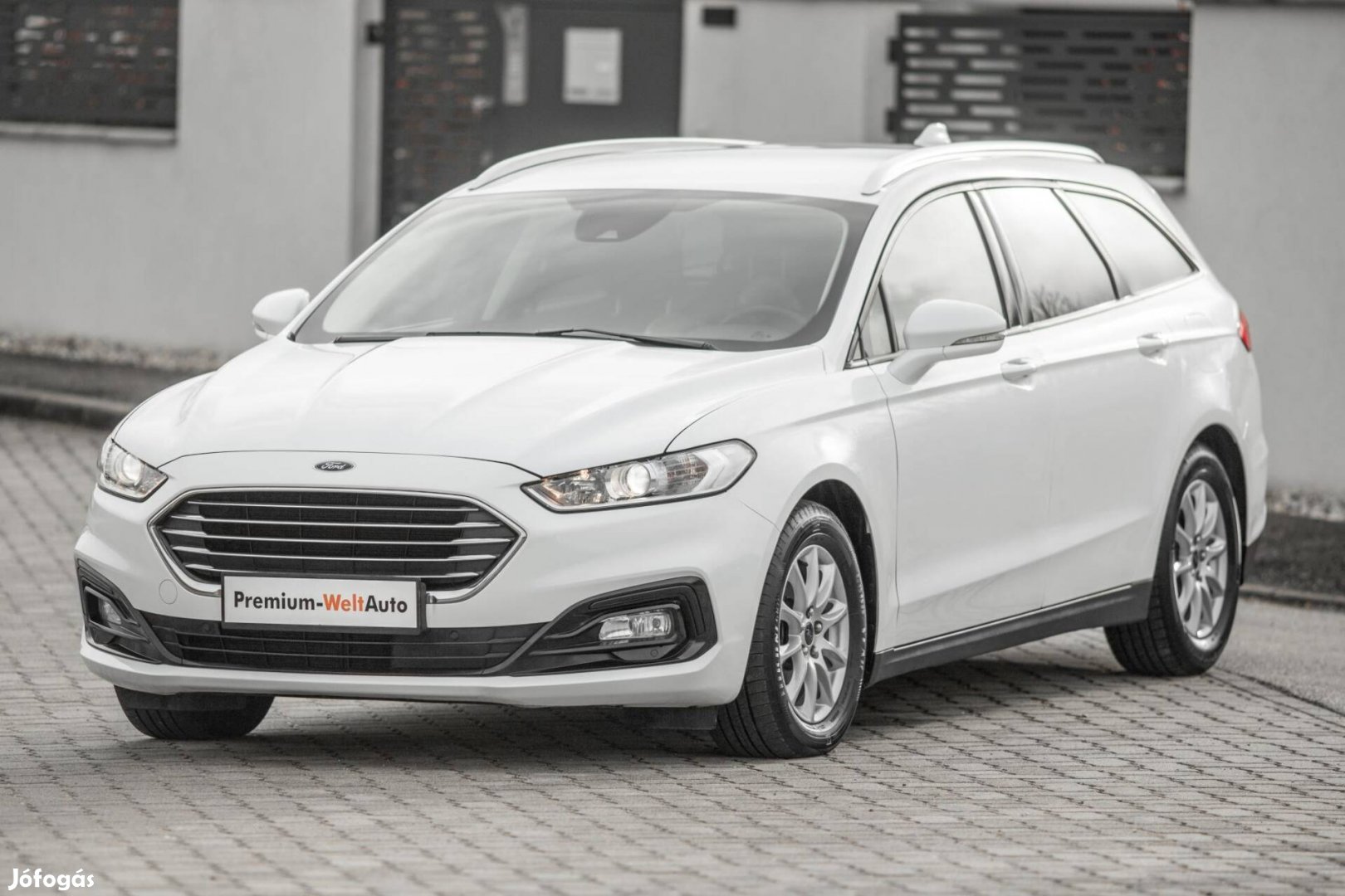 Ford Mondeo 2.0 TDCi Titanium Gyári Fényezés GA...