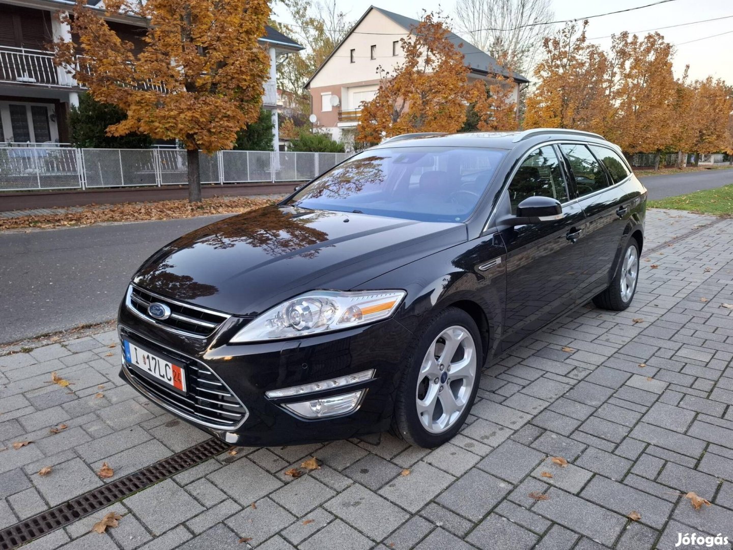 Ford Mondeo 2.0 TDCi Titanium-Luxury Sérülésmen...