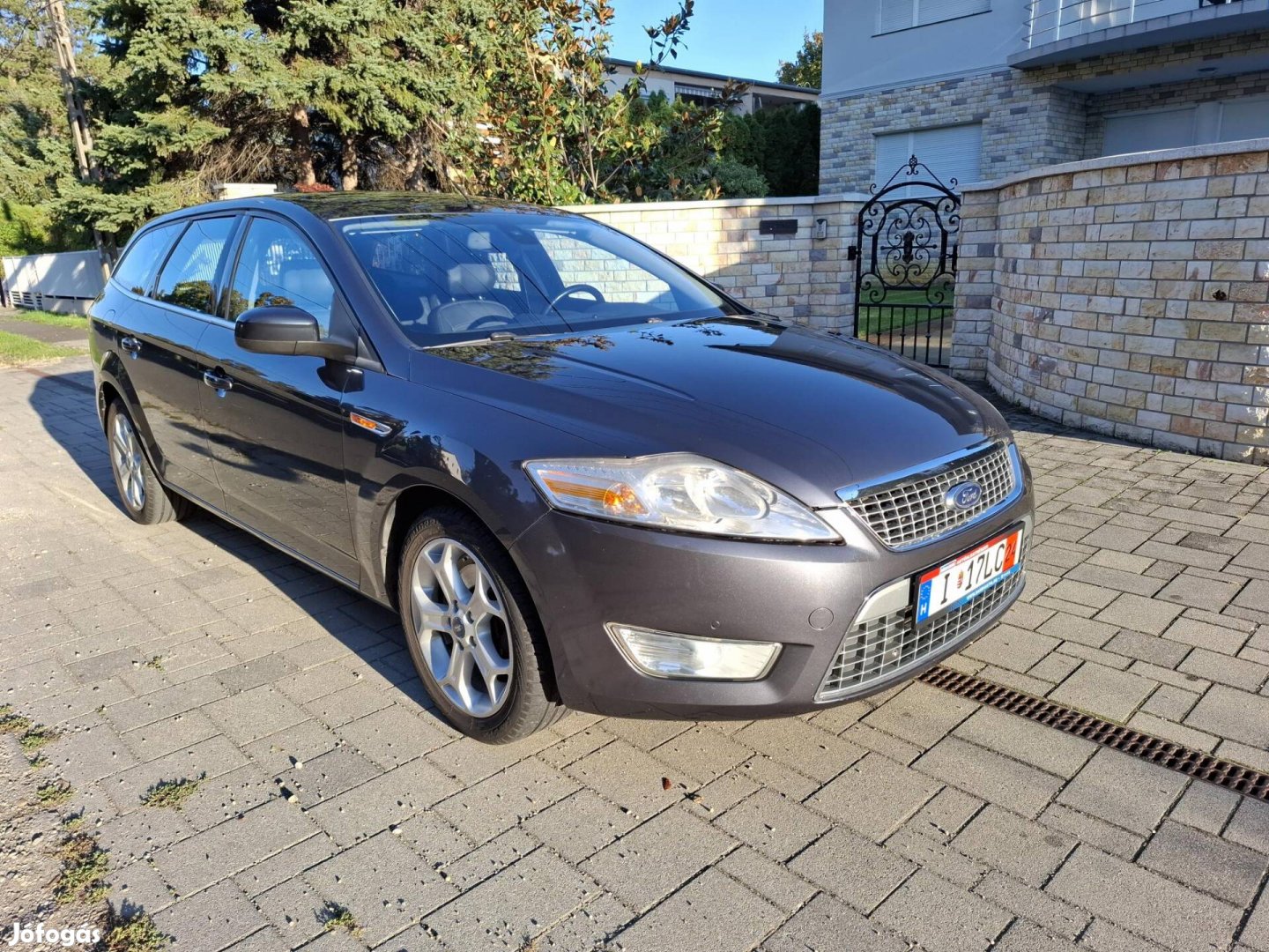 Ford Mondeo 2.0 TDCi Titanium-X Vezetett szerví...