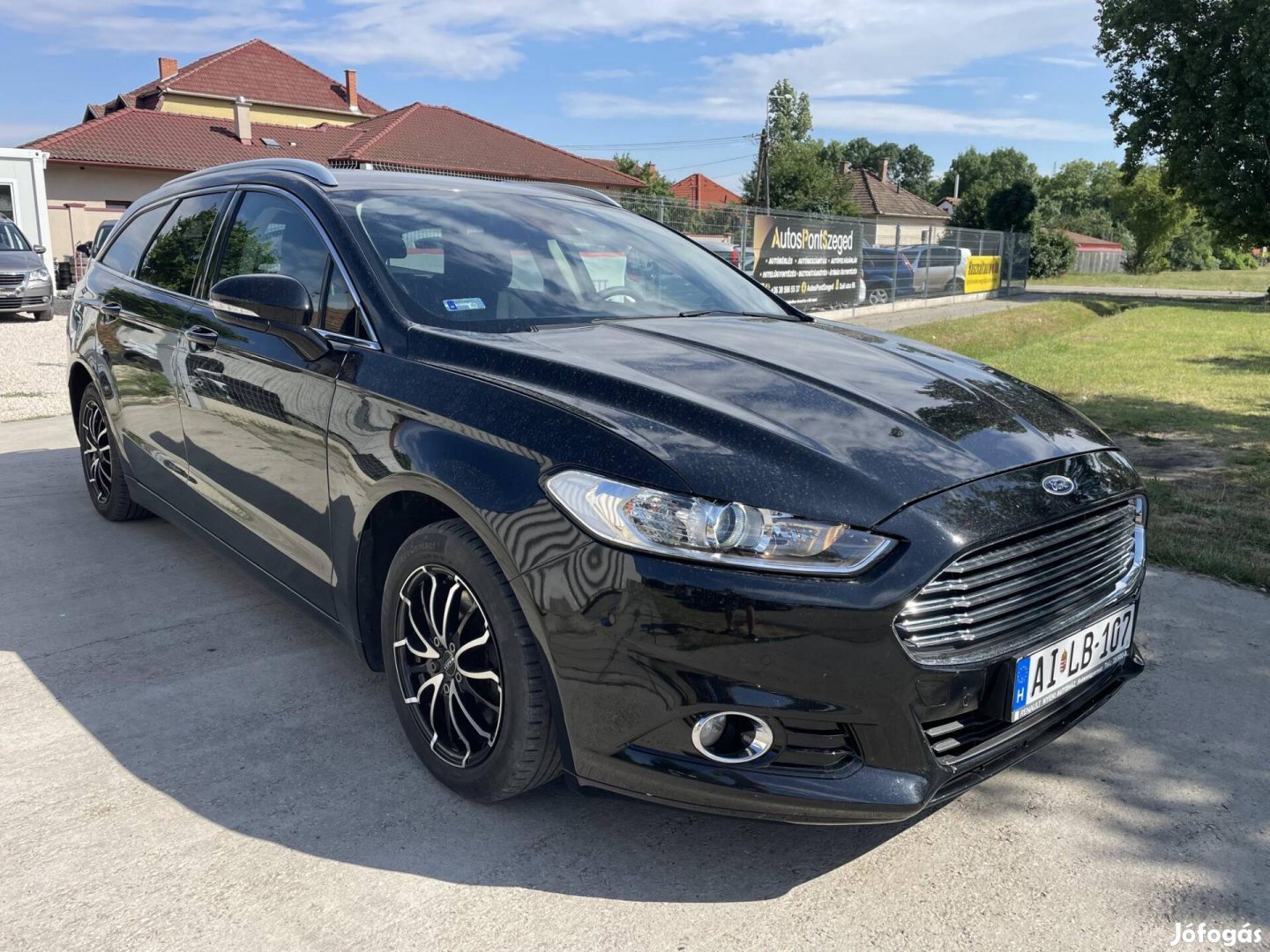 Ford Mondeo 2.0 TDCi Vignale // Navi // Ülésfűt...