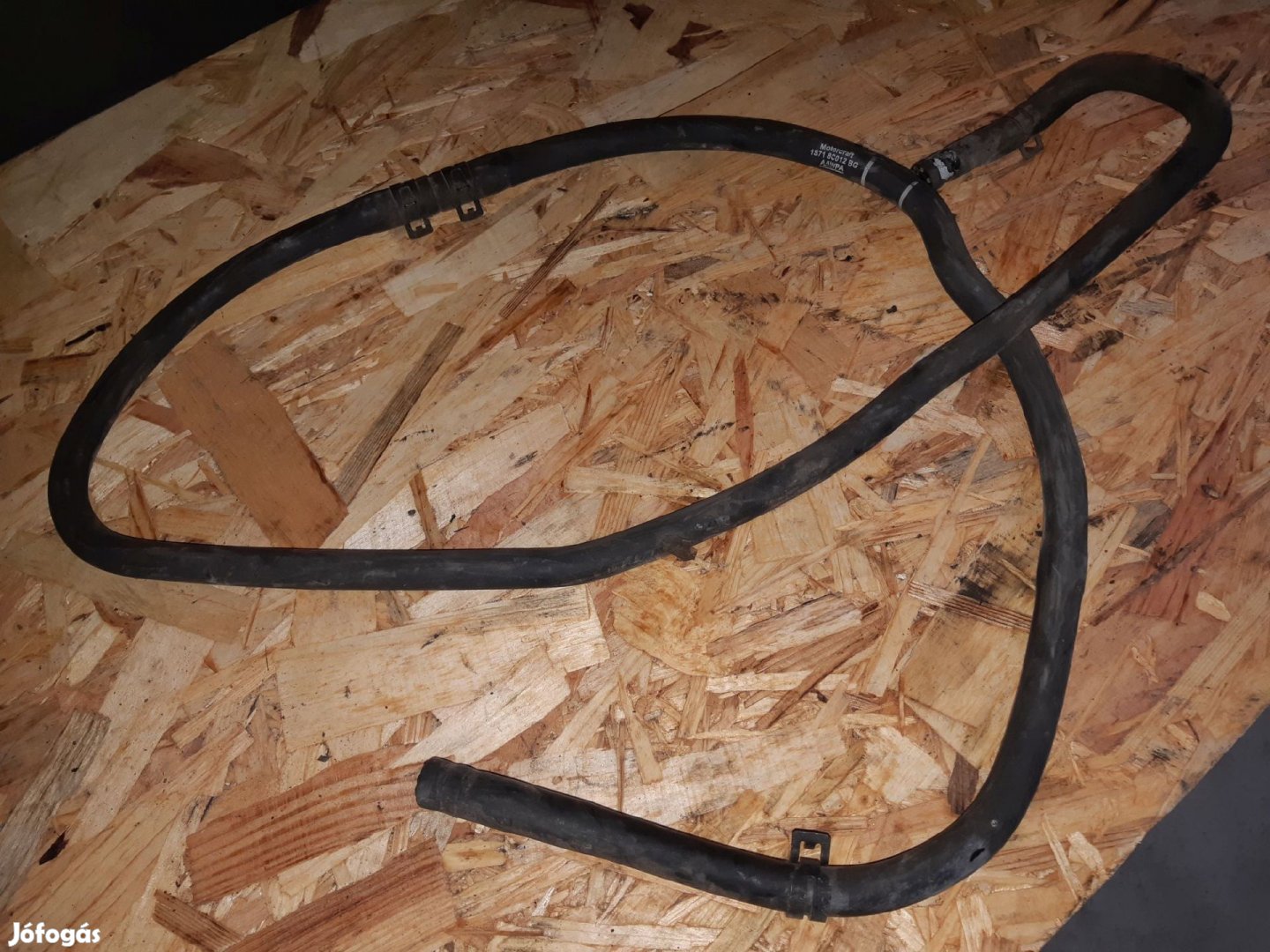 Ford Mondeo III Vízcső