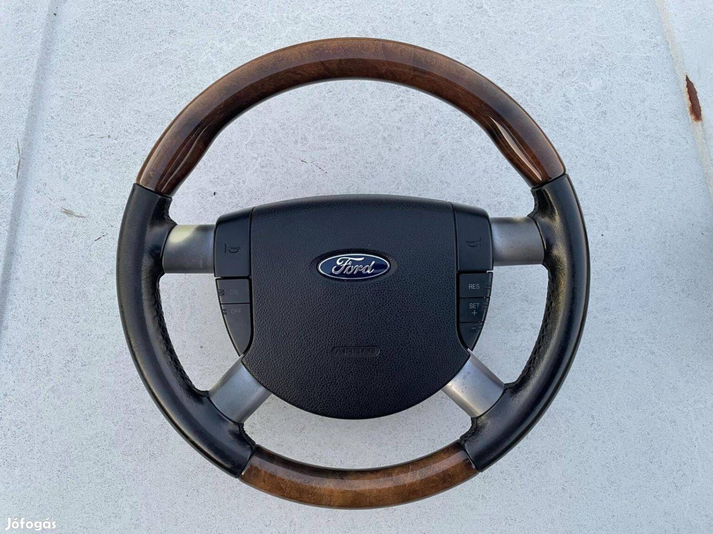 Ford Mondeo MK3 Ghia fabetétes bőr kormány tempomatos légzsákkal