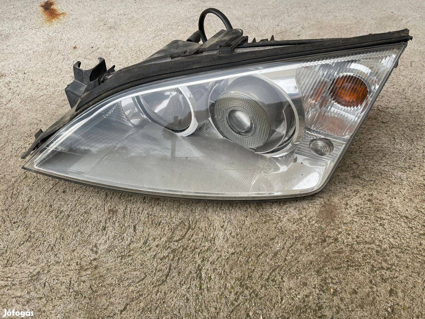 Ford Mondeo MK3 Xenon fényszóró lámpa bal