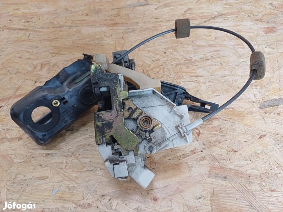 Ford Mondeo MK3 2002-2007 Bal Hátsó Ajtó Központizár