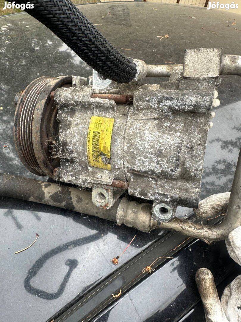 Ford Mondeo MK3 alkatrészek karosszéria belső váltó stb
