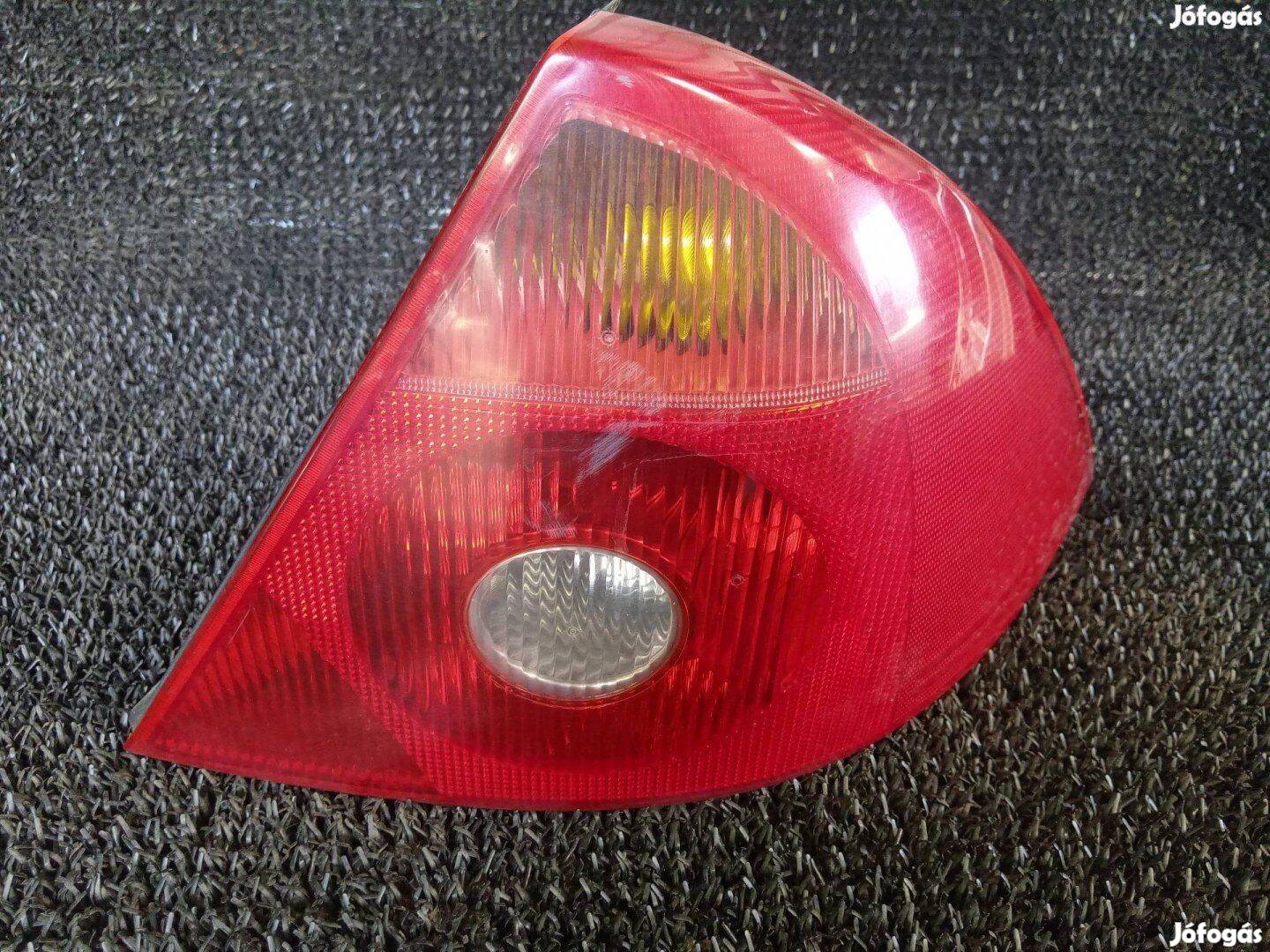 Ford Mondeo MK3 jobb hátsó lámpa ötajtós