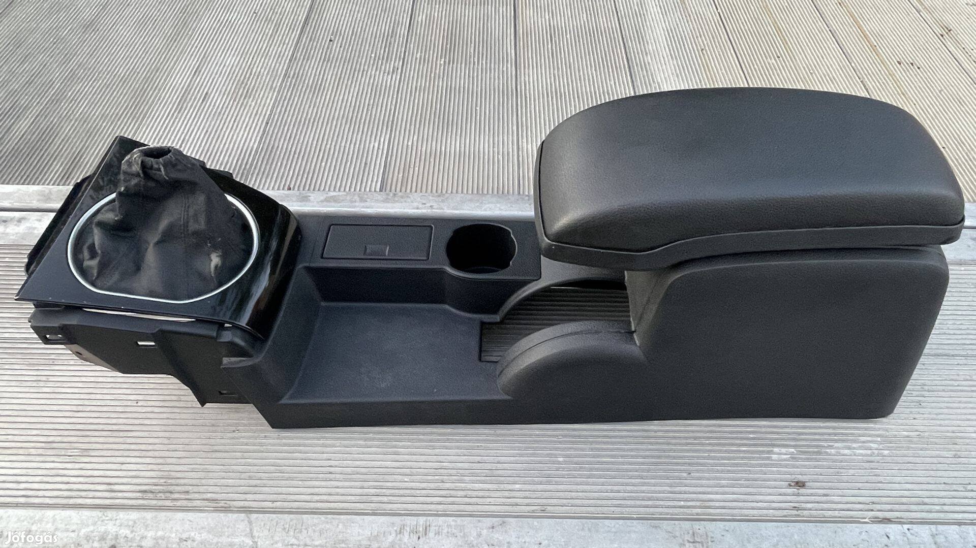 Ford Mondeo MK3 váltóbox könyöklő
