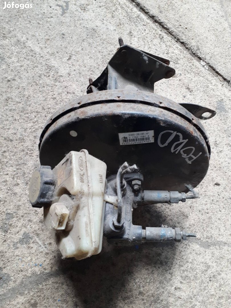 Ford Mondeo Mk1, 1.8  fékrásegítő  főfékhengerrel 