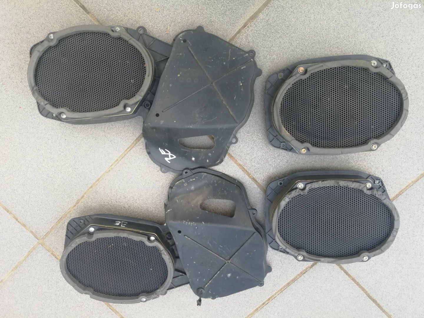 Ford Mondeo Mk3 gyári hangszóró szett egyben eladó 