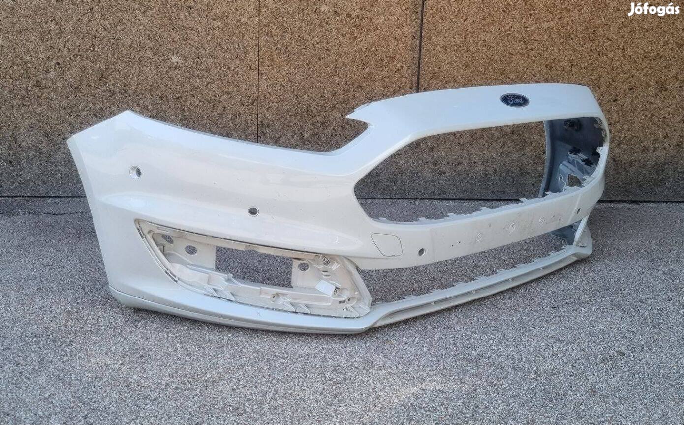 Ford Mondeo Mk5 2014- Vignale Első lökhárító ( 6 radaros )
