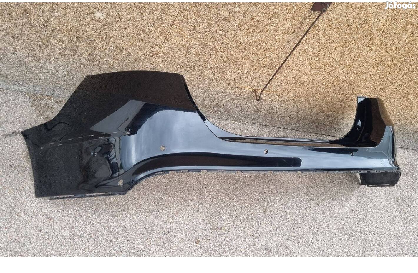 Ford Mondeo Mk5 2015- Vignale Hátsó lökhárító 5 ajtós ( 6 radaros )