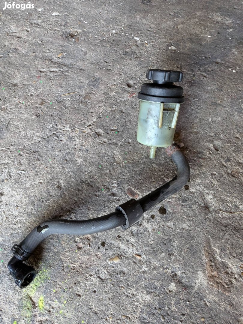 Ford Mondeo, Galaxy, S-Max szervó tartály 
