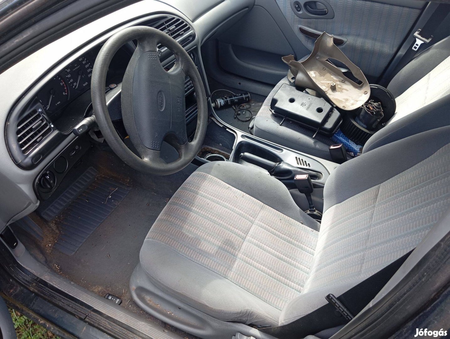 Ford Mondeo bontott alkatrészek eladók!