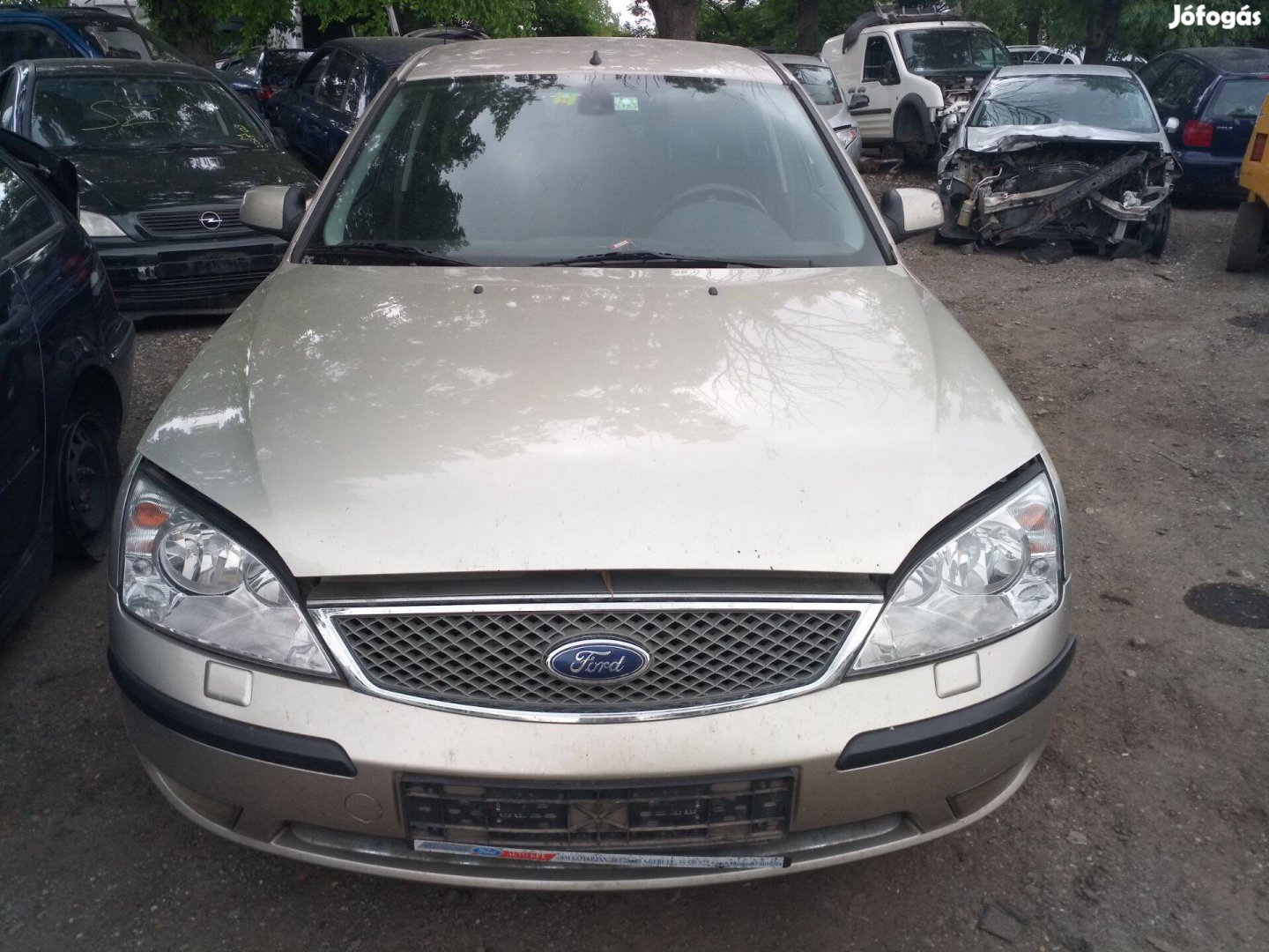 Ford Mondeo bontott lökhárító sárvédő géptető