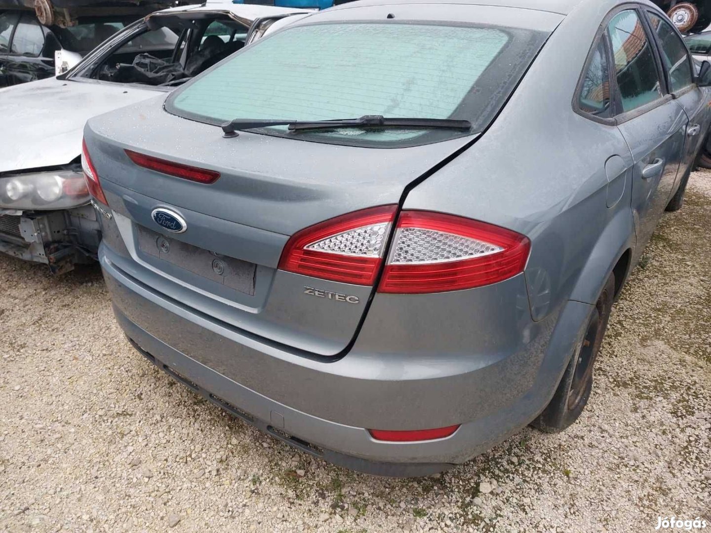 Ford Mondeo csomagtérajtó