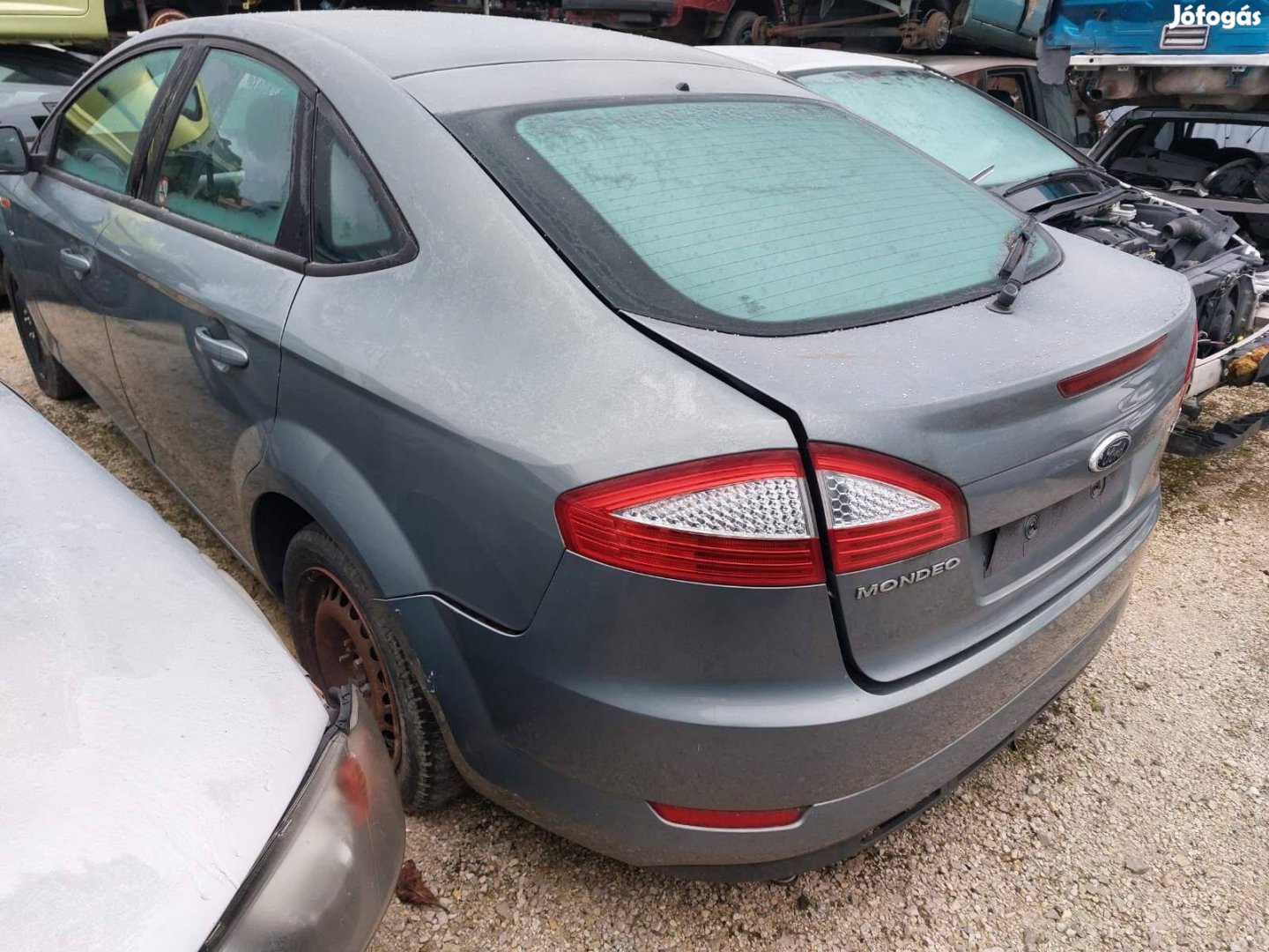 Ford Mondeo hátsó lökhárító