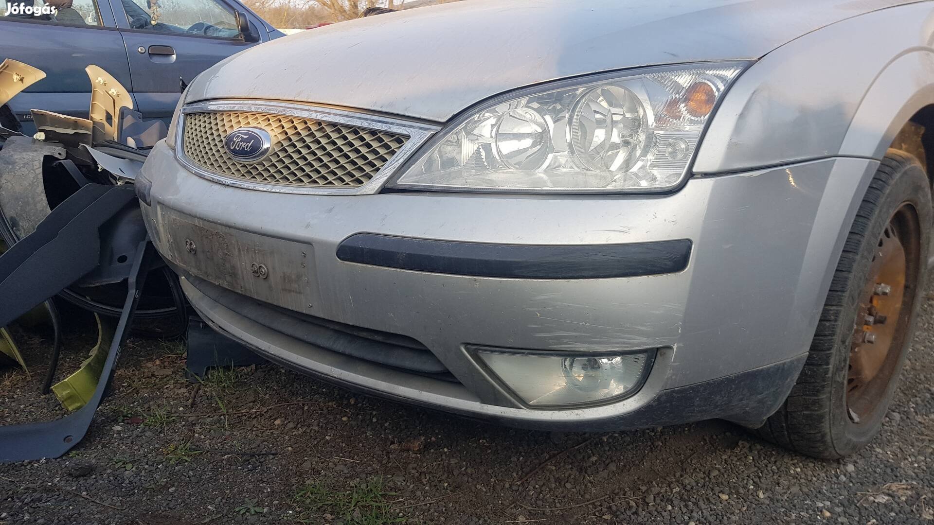 Ford Mondeo mk3 facelift első lökhárító 