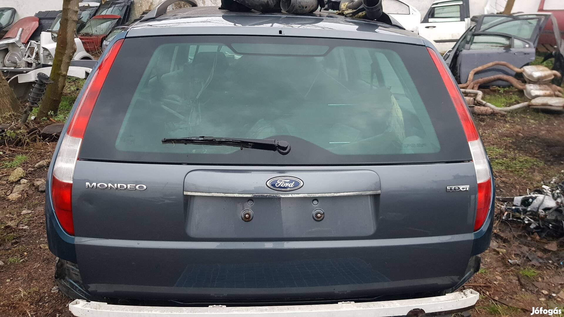 Ford Mondeo mk3 kombi csomagtér ajtó 