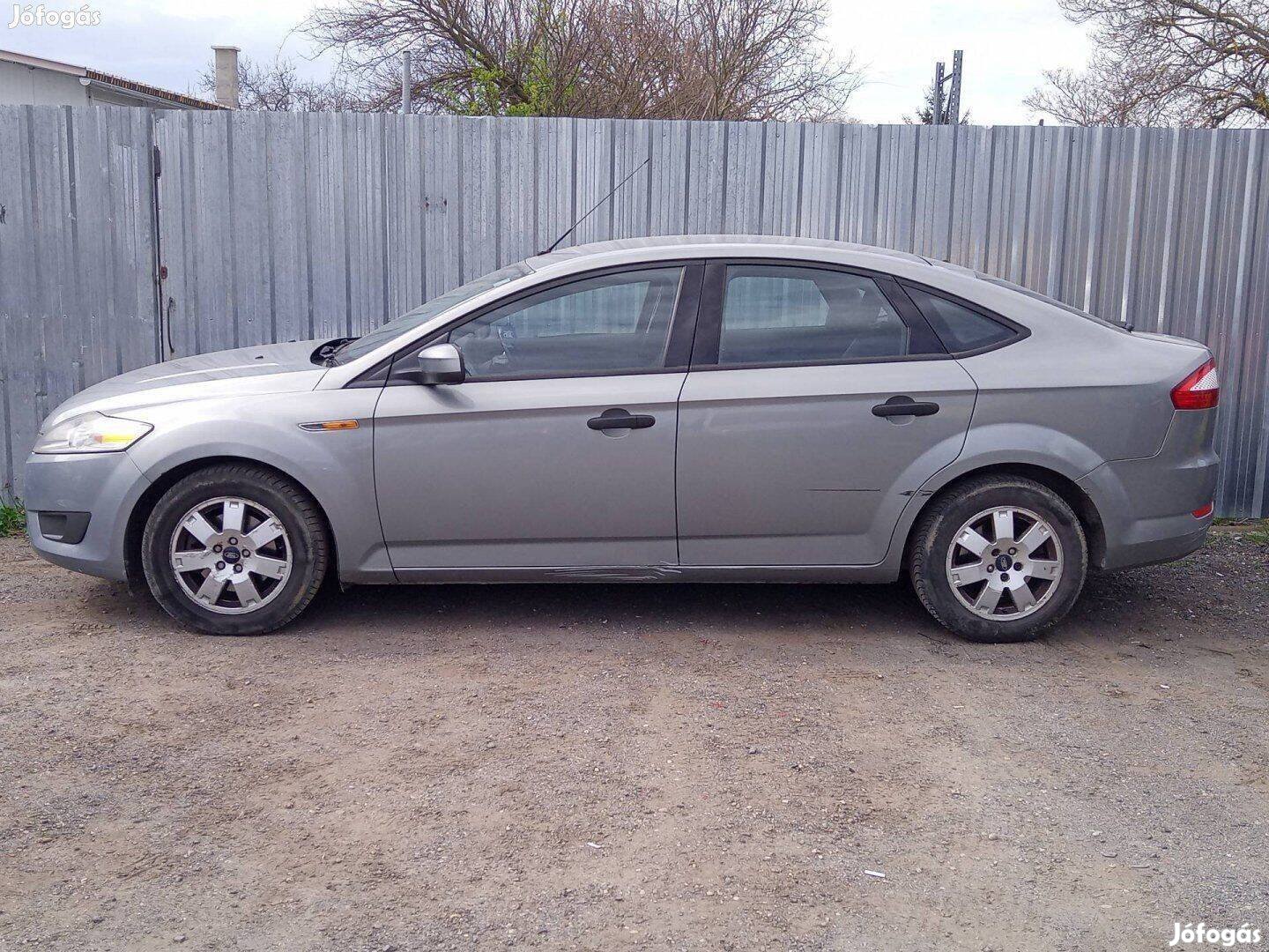 Ford Mondeo mk4 2006 tól első lökhárító