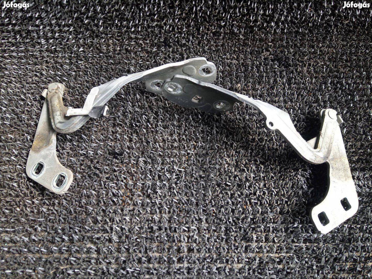 Ford Mondeo mk4 motorháztető zsanér