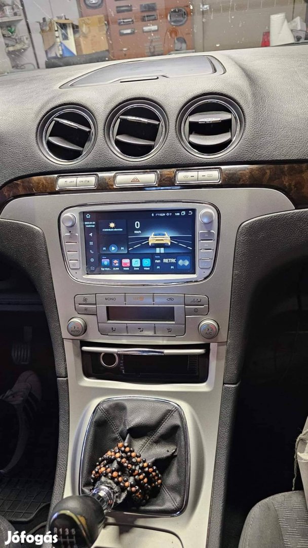 Ford Multimédia Carplay GPS Android Rádió Tolatókamerával