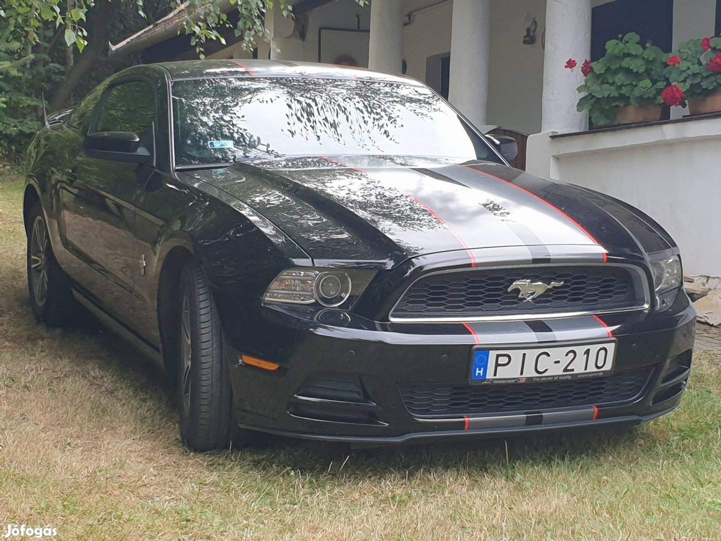 Ford Mustang 3,7 V6 kiváló állapotban eladó