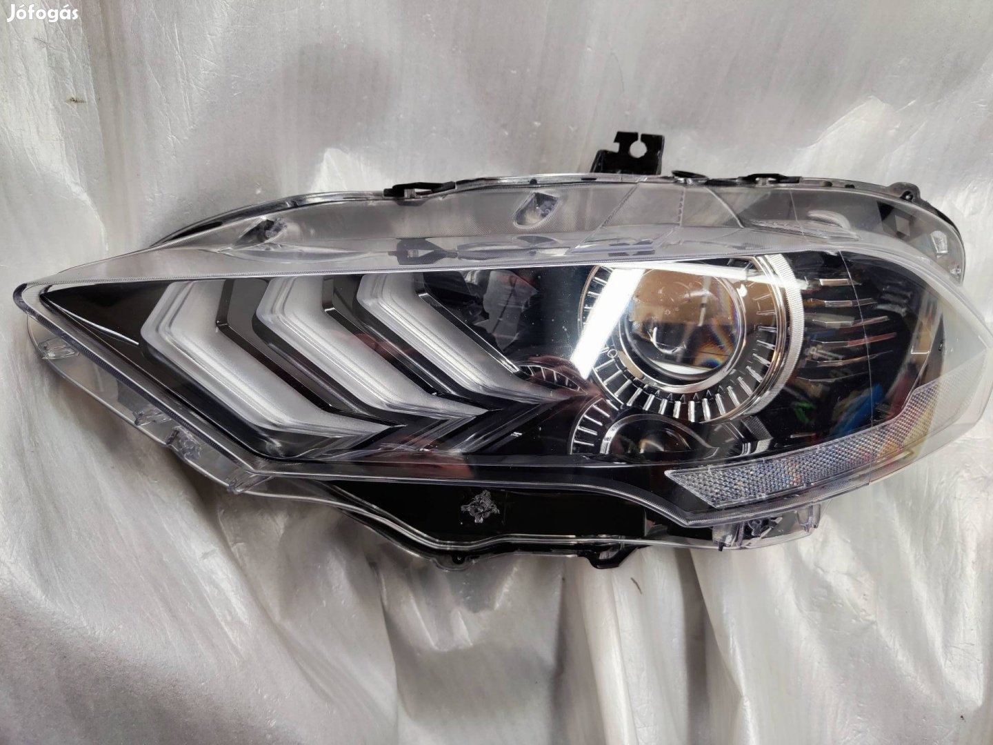 Ford Mustang MK6 bal LED fényszóró 