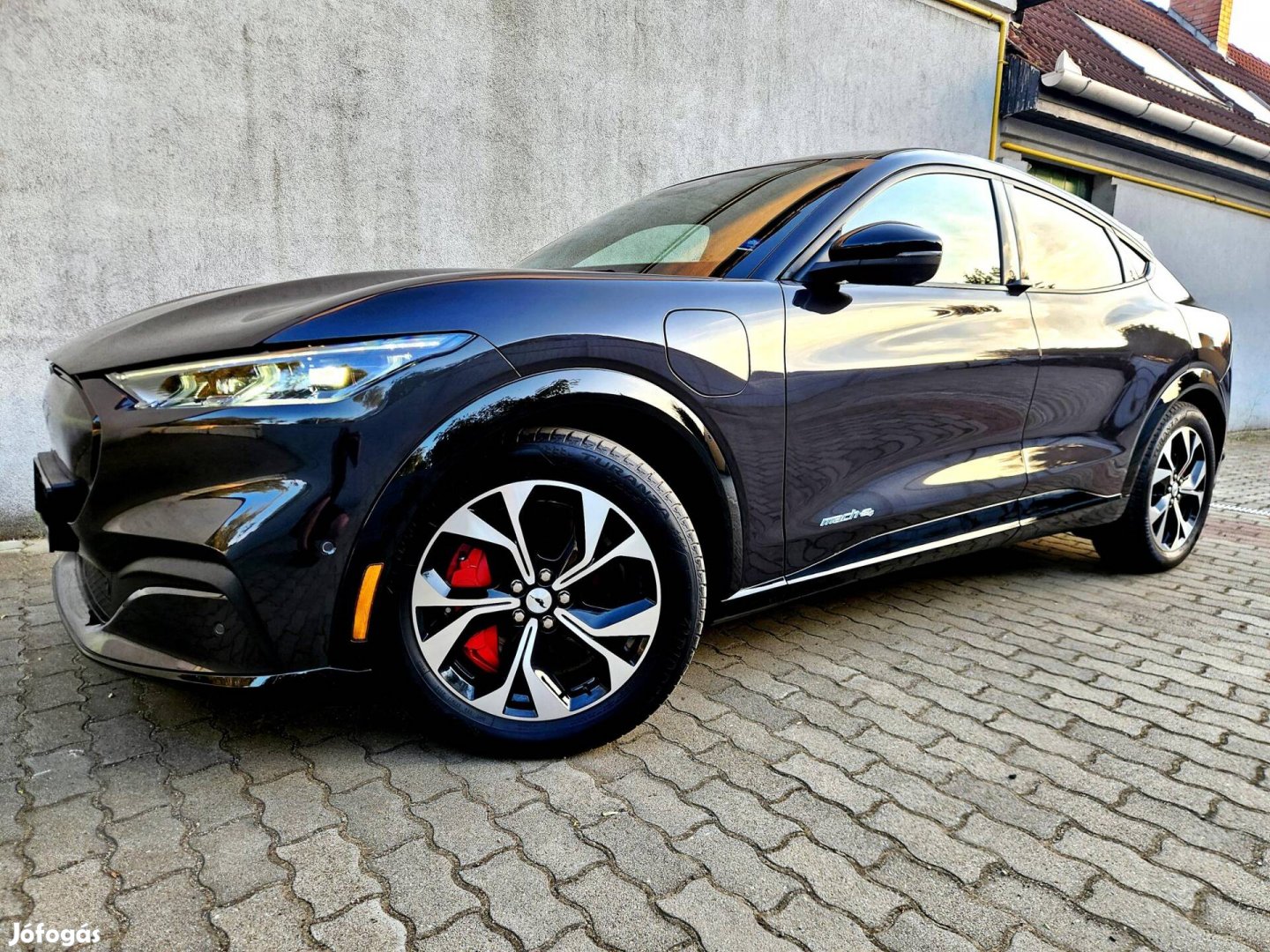 Ford Mustang Mach-E Extended range AWD (Automat...