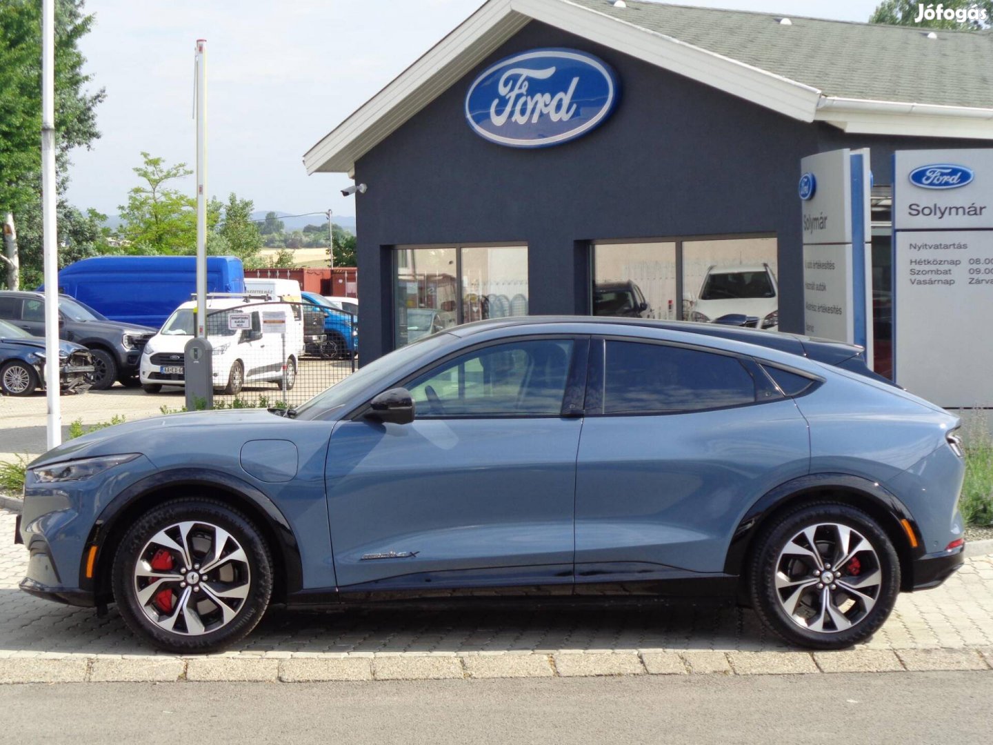 Ford Mustang Mach-E Extended range Premium (Aut...
