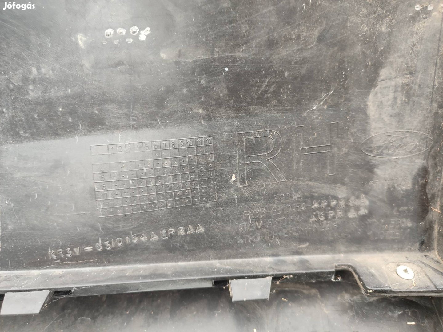 Ford Musztáng külső küszöb borítás gyári 