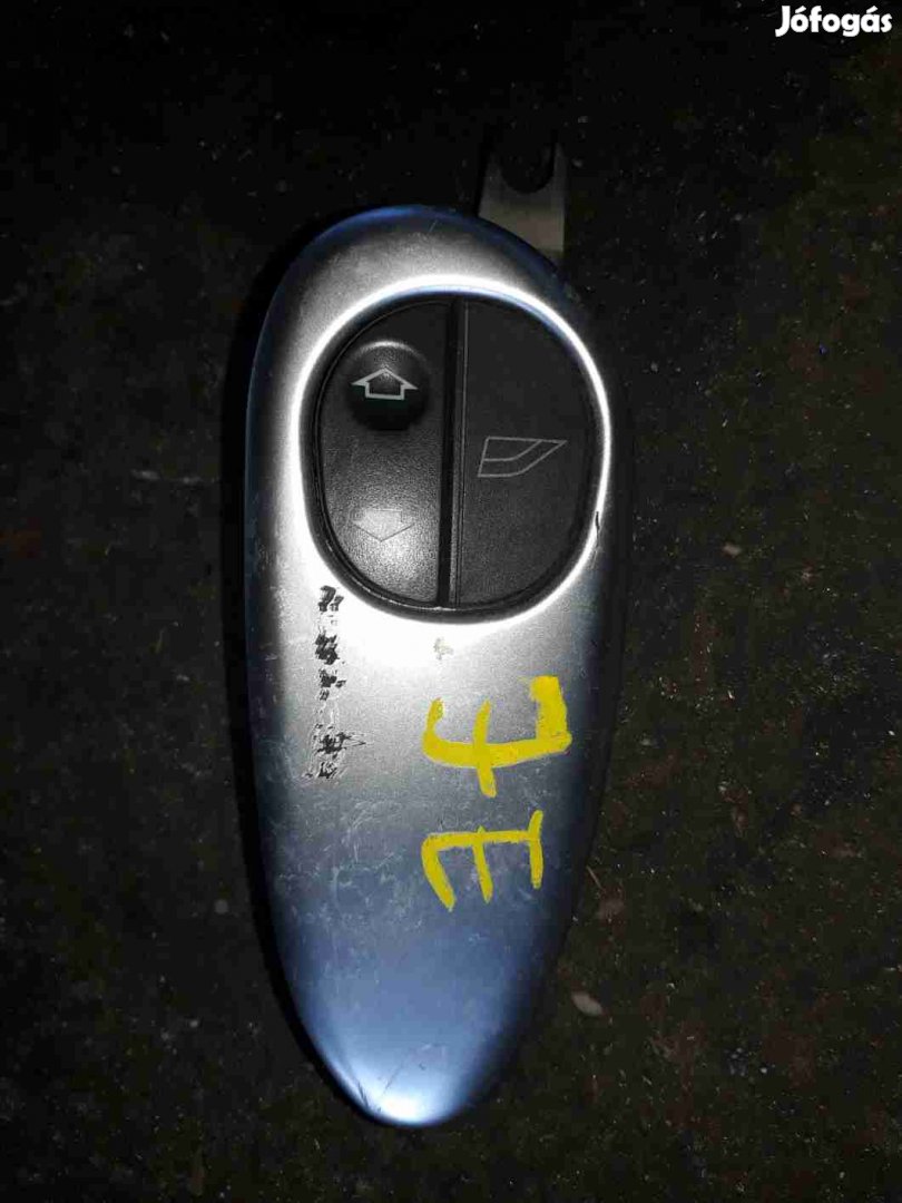 Ford Puma Jobb Első Ablakemelő Kapcsoló