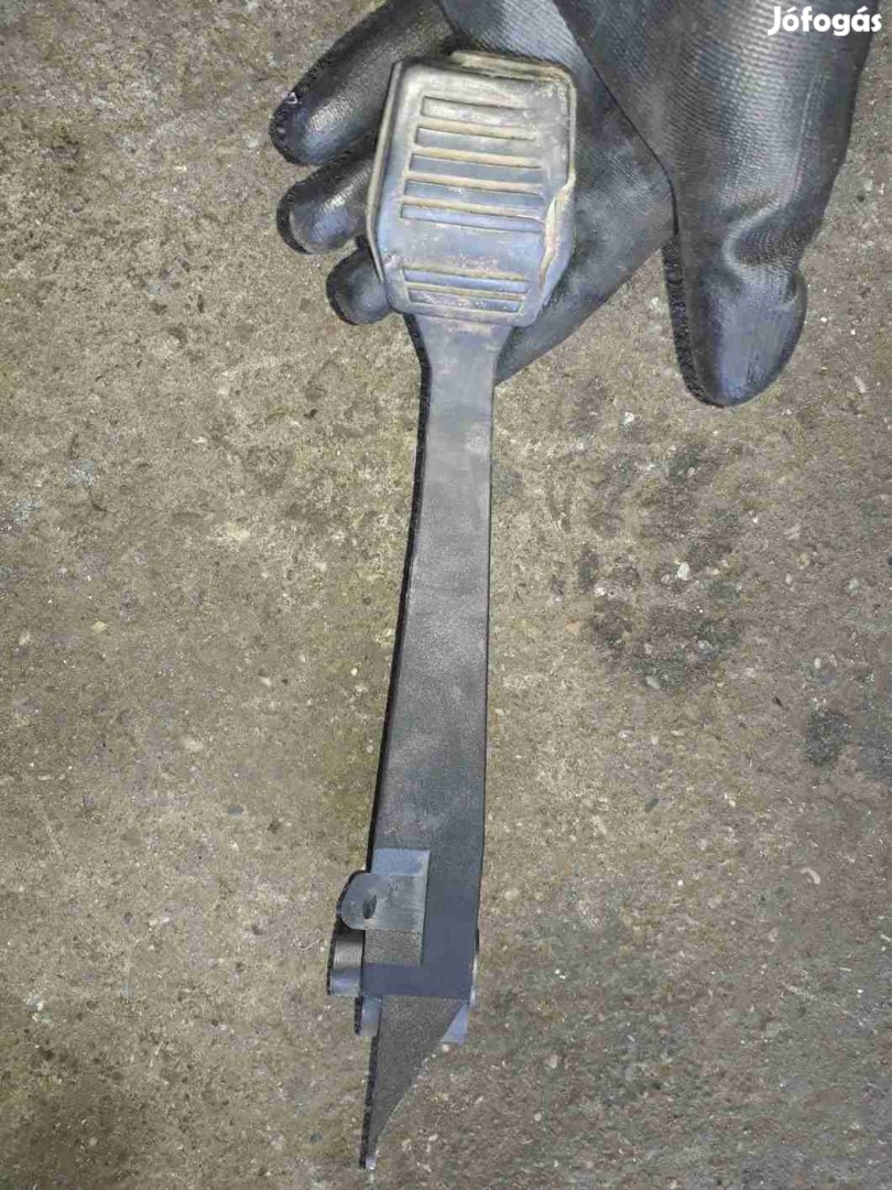 Ford Puma Kuplung Pedál