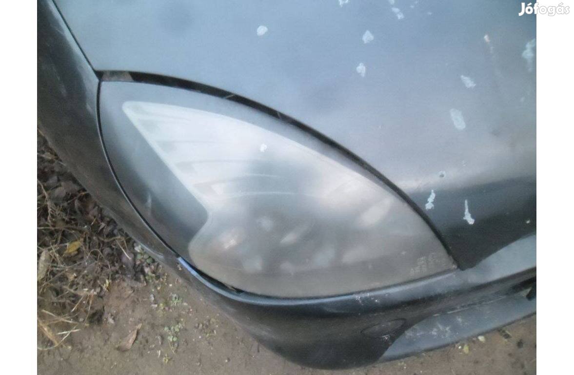 Ford Puma jobb fényszóró