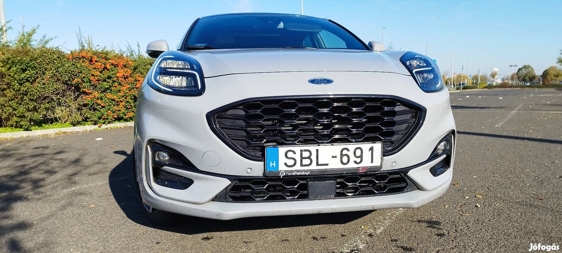 Ford Puma tulajdonostól sérülés mentesen