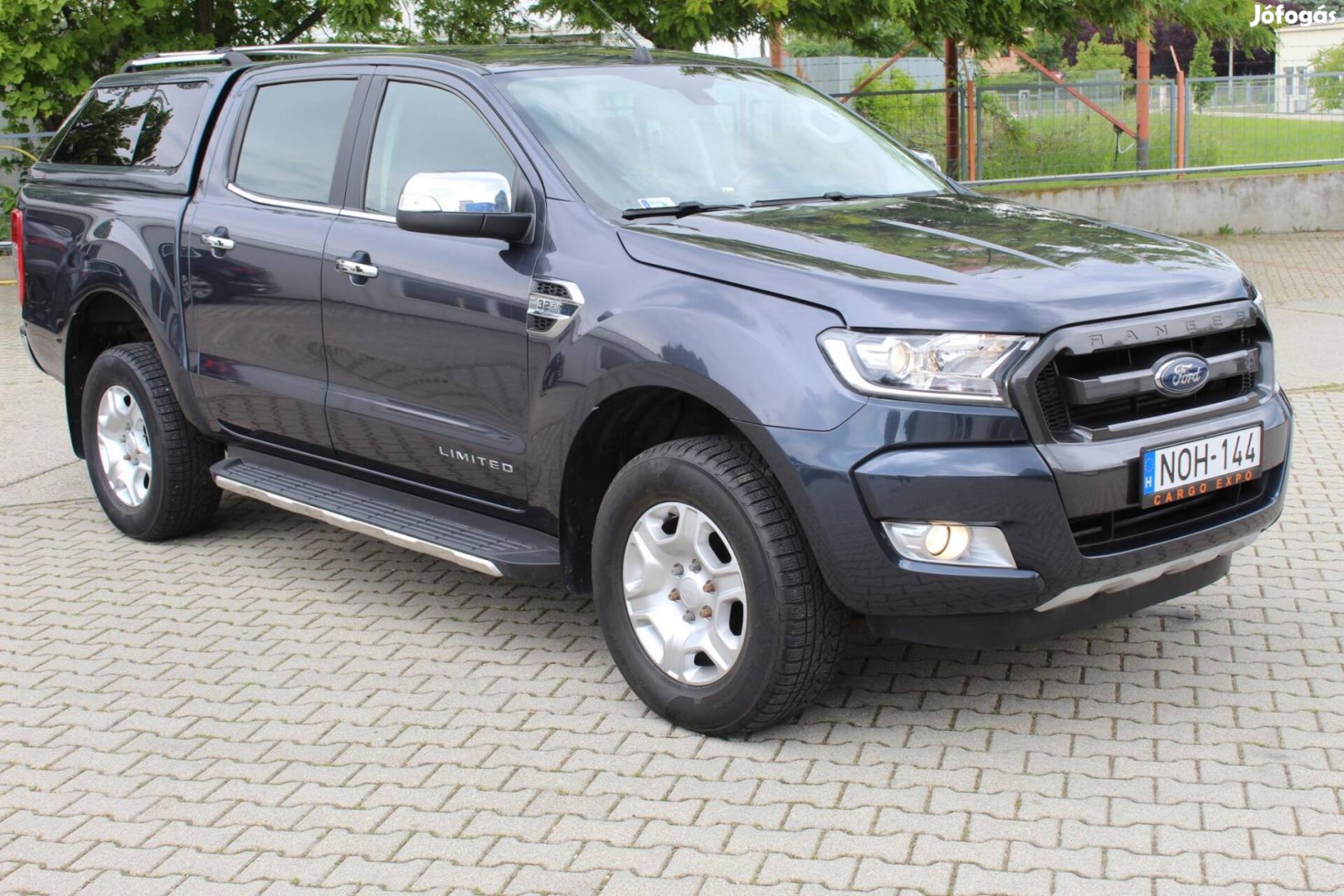 Ford Ranger 3.2 TDCi 4x4 Limited Manuális Váltó...
