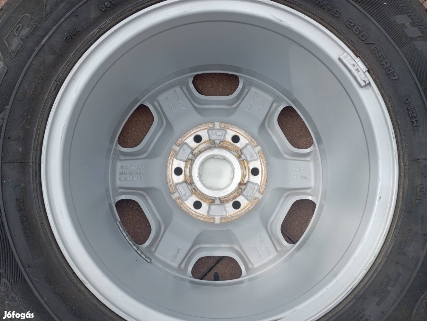 Ford Ranger Limited alufelni felni 17 coll gumikkal