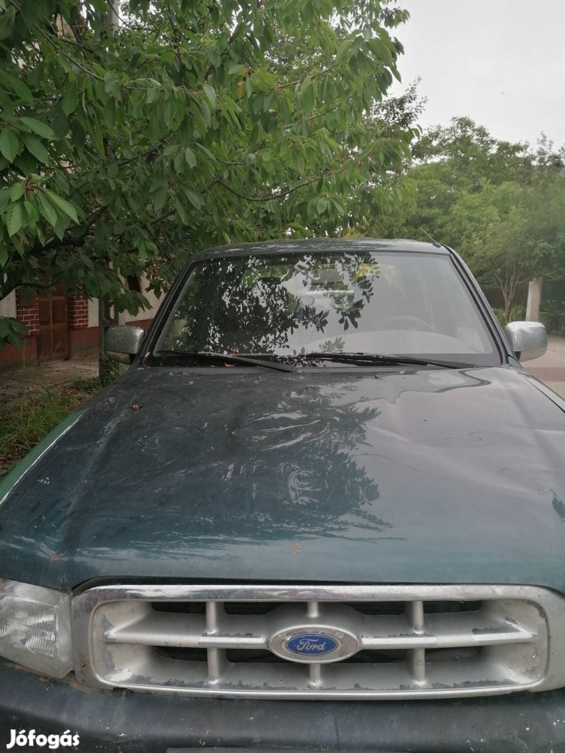 Ford Ranger és Mazda B2500 bontott alkatrészek eladók.