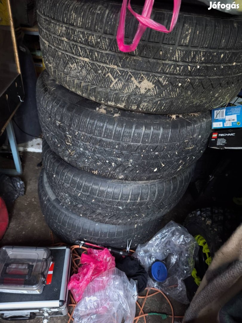 Ford Ranger felni 2017 téli gumival eladó 