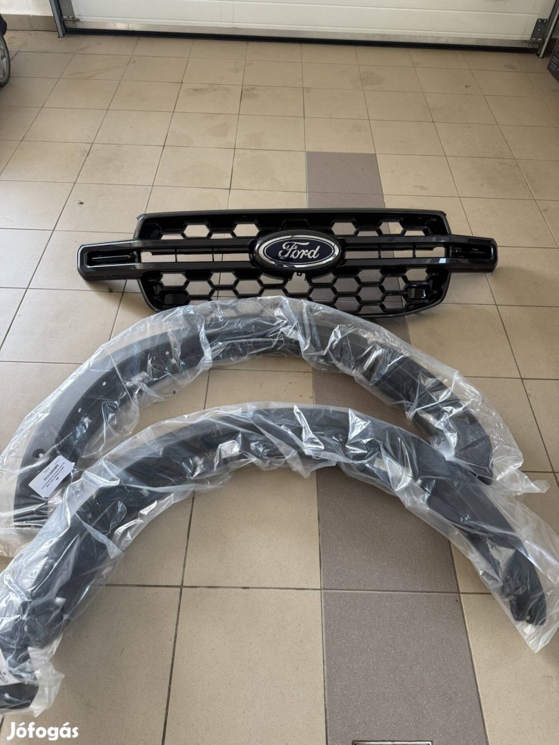 Ford Ranger hűtőrács+ker.jár. léc