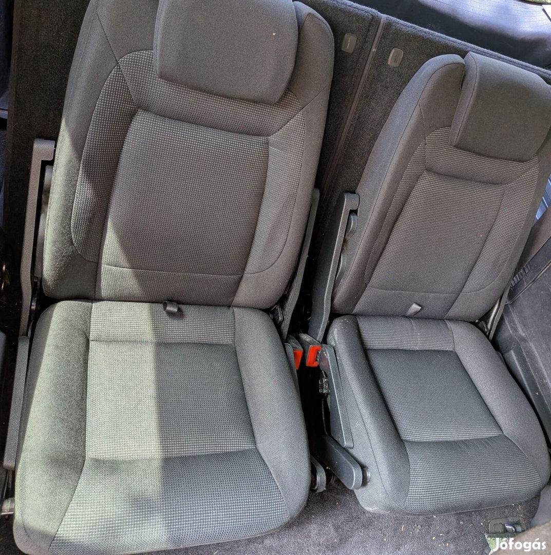 Ford S-Max 2006-2014 6. 7. hátsó ülés sor 