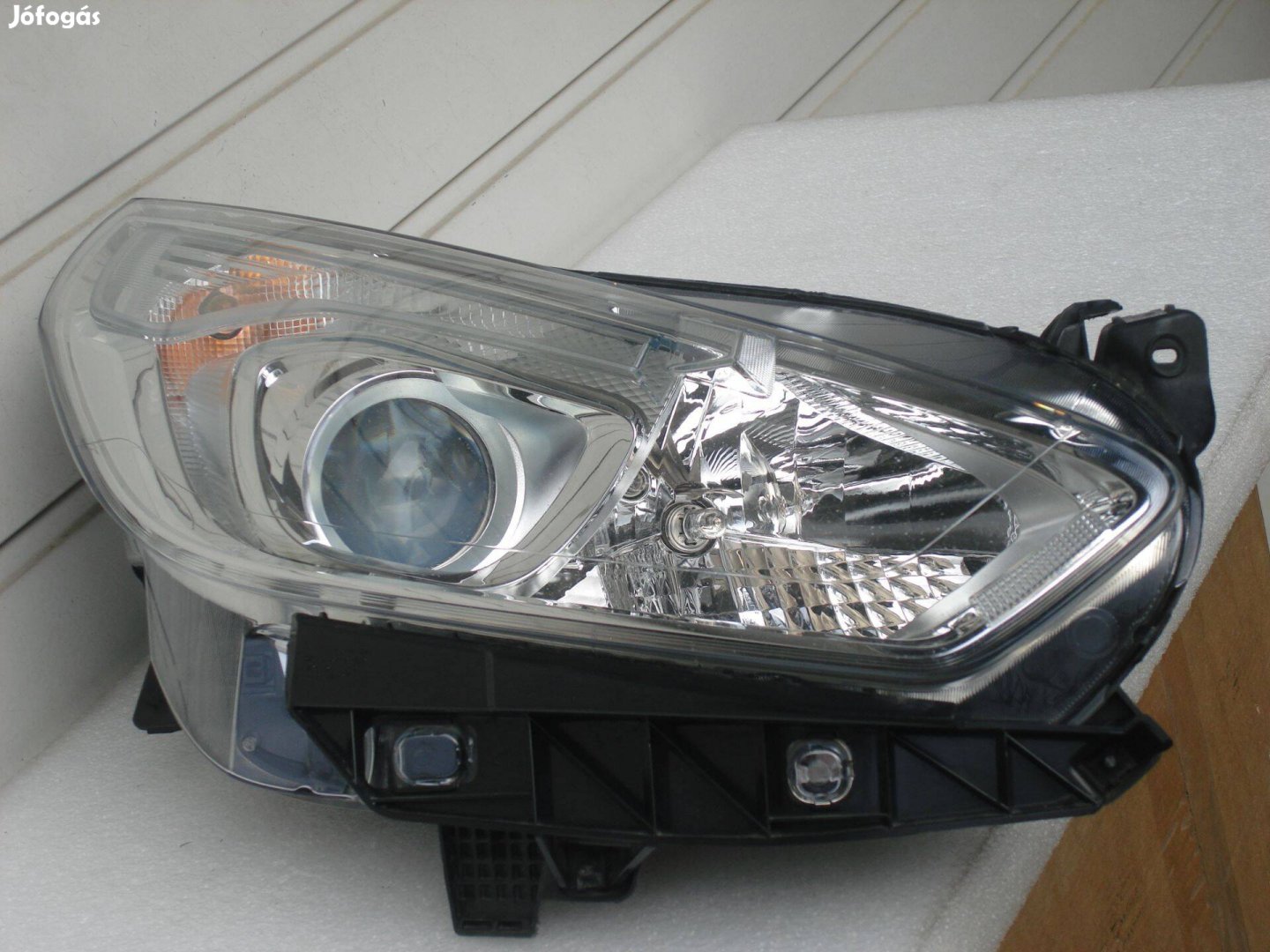 Ford S-Max Jobb első Fényszóró EM2B-13W029AJ 2015-től