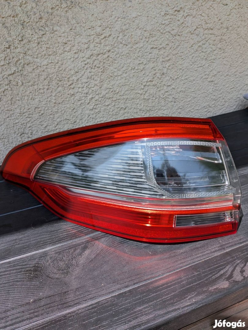 Ford S-Max bal hátsó lámpa 2010-2014