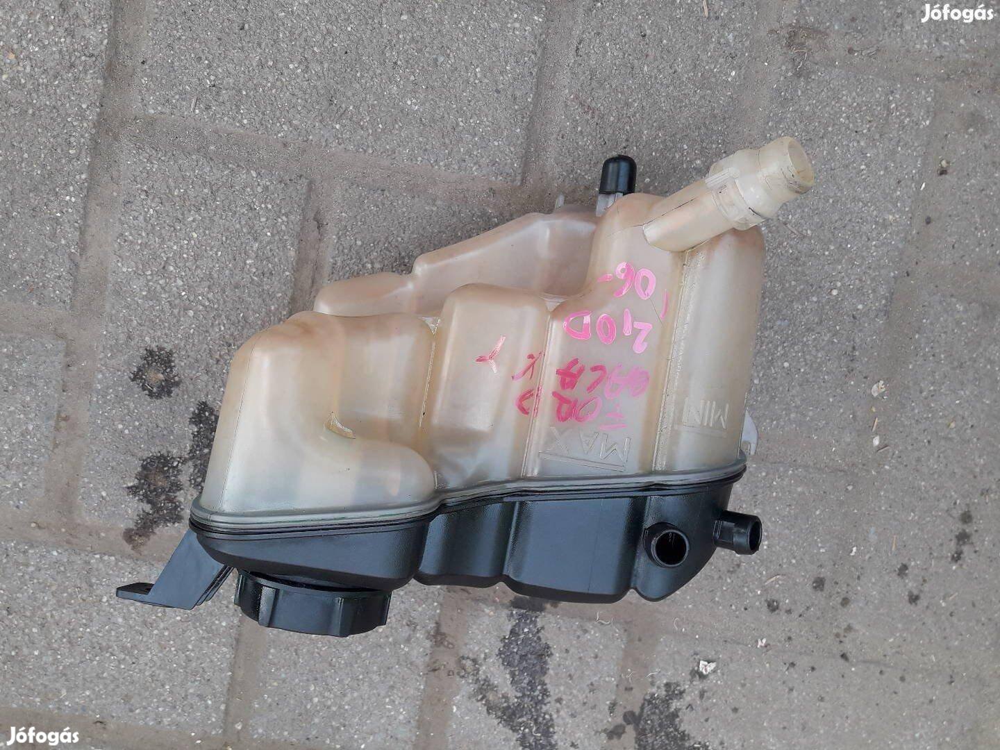 Ford S-Max kiegyenlítő tartály